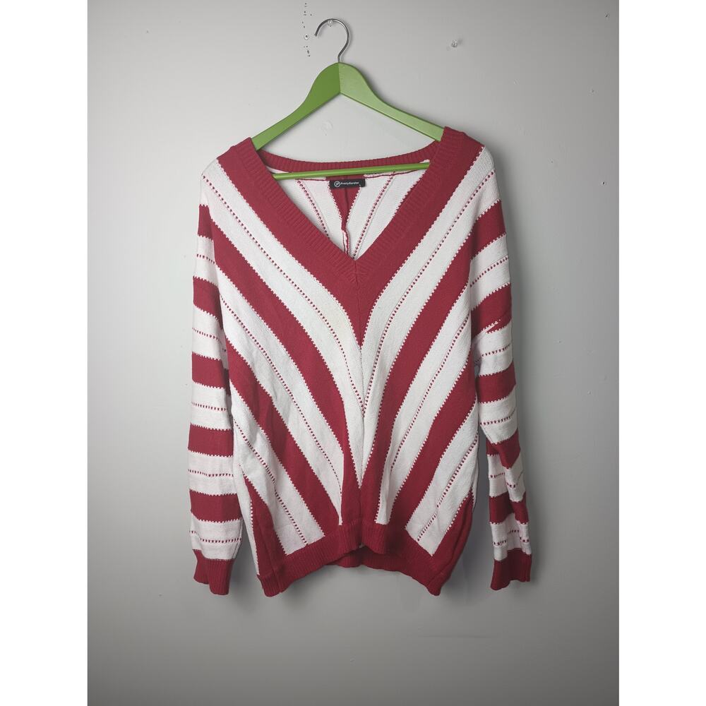 Women's Red White Sweater Pretty Garden Sweater Large V-Neck Long‎ slouchy Top